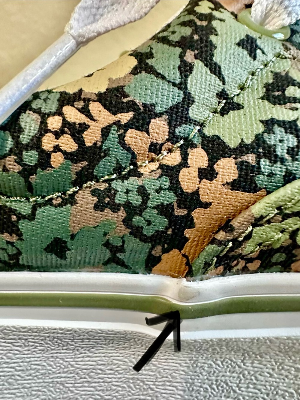 Vans Women's Era Floral Platform Authentic Sneakers - Picture 4 of 6